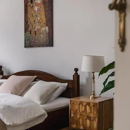 Stylowy Apartament W Centrum Piecowy Zakatek Przemyśl Zewnętrze zdjęcie